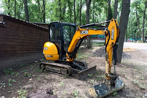 1.5 ton mini digger hire prices|hire small digger for garden.